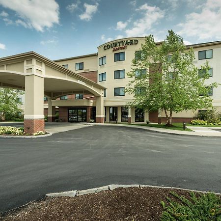 Courtyard Bangor Hotel Exterior photo